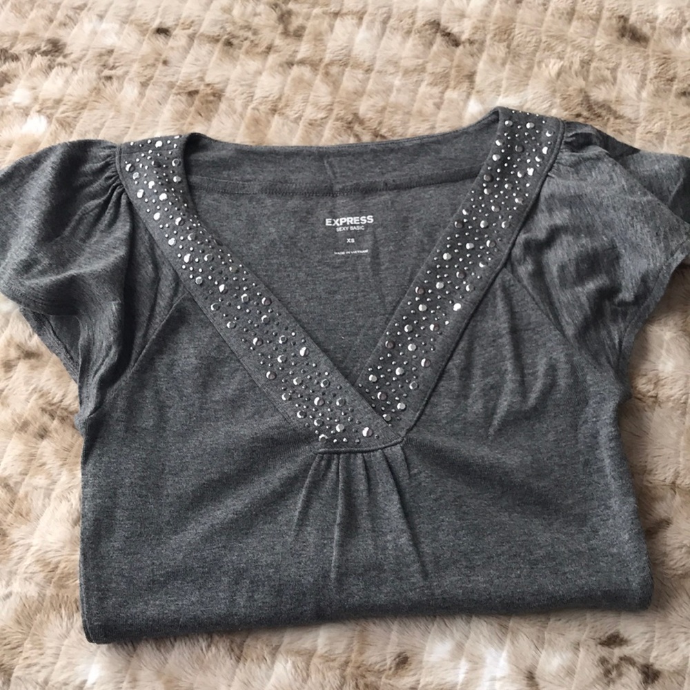 💕NWOT Express Sexy Basic Gray Tee.Size XS💕👚🏖